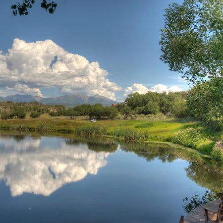 Blue Lake Ranch Bed and Breakfast Hesperus Buitenkant foto